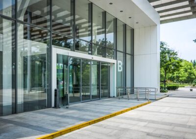 glass door installation for commercial buildings